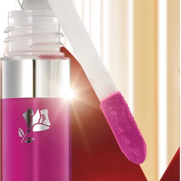 LANCOME Color Fever Lipgloss in Magenta - Picture 2 of 5